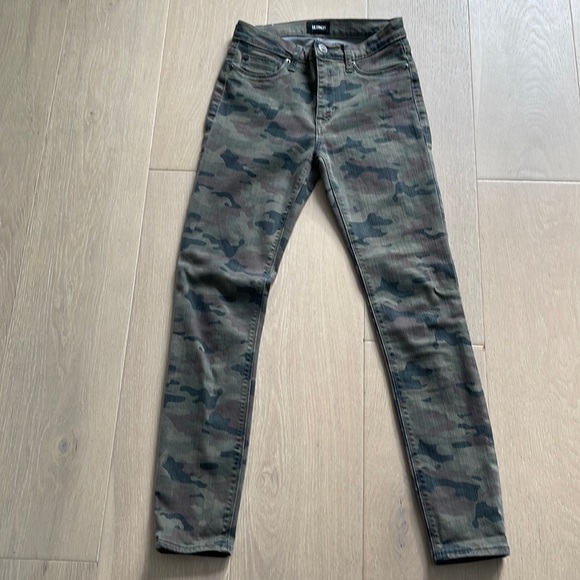 Hudson Barbara High Rise Camo Skinny Jeans - Picture 2 of 8
